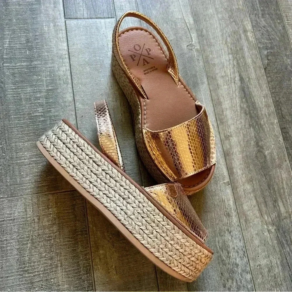 POPA Platform Sandals in Rose Gold | size 35